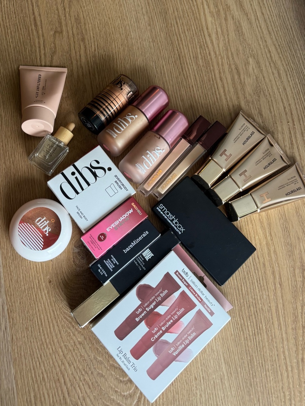 ✨ HUGE LUXURY BEAUTY & MAKEUP BUNDLE — BRAND NEW ✨